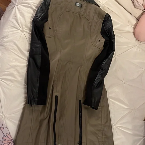 ✨Amazing Rudsak trench coat✨ - Picture 3 of 4